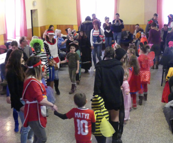 MAŠKARNÝ PLES RODIČMI - FARSANGI BÁL SZÜLŐKKEL 2023
