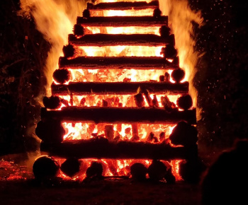 VATRA - TÁBORTŰZ 2025