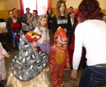 Maškarný ples rodičmi - Farsangi bál szülőkkel 2019